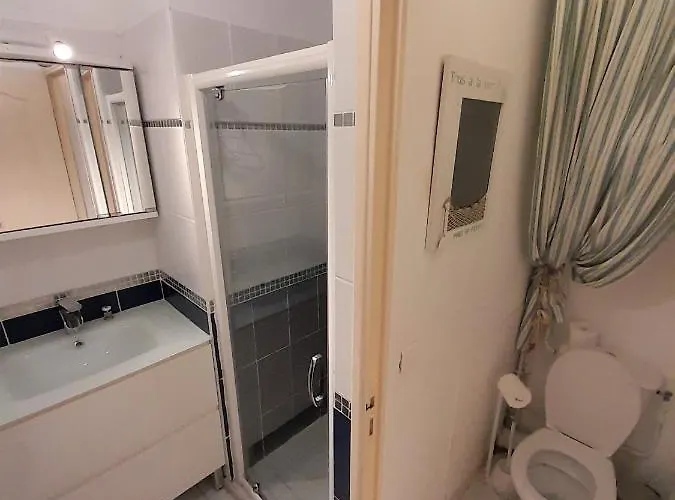 Village Naturiste Macadamia * Agde