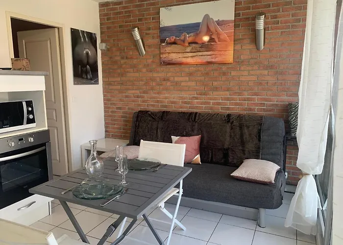 Village Naturiste Macadamia * Agde